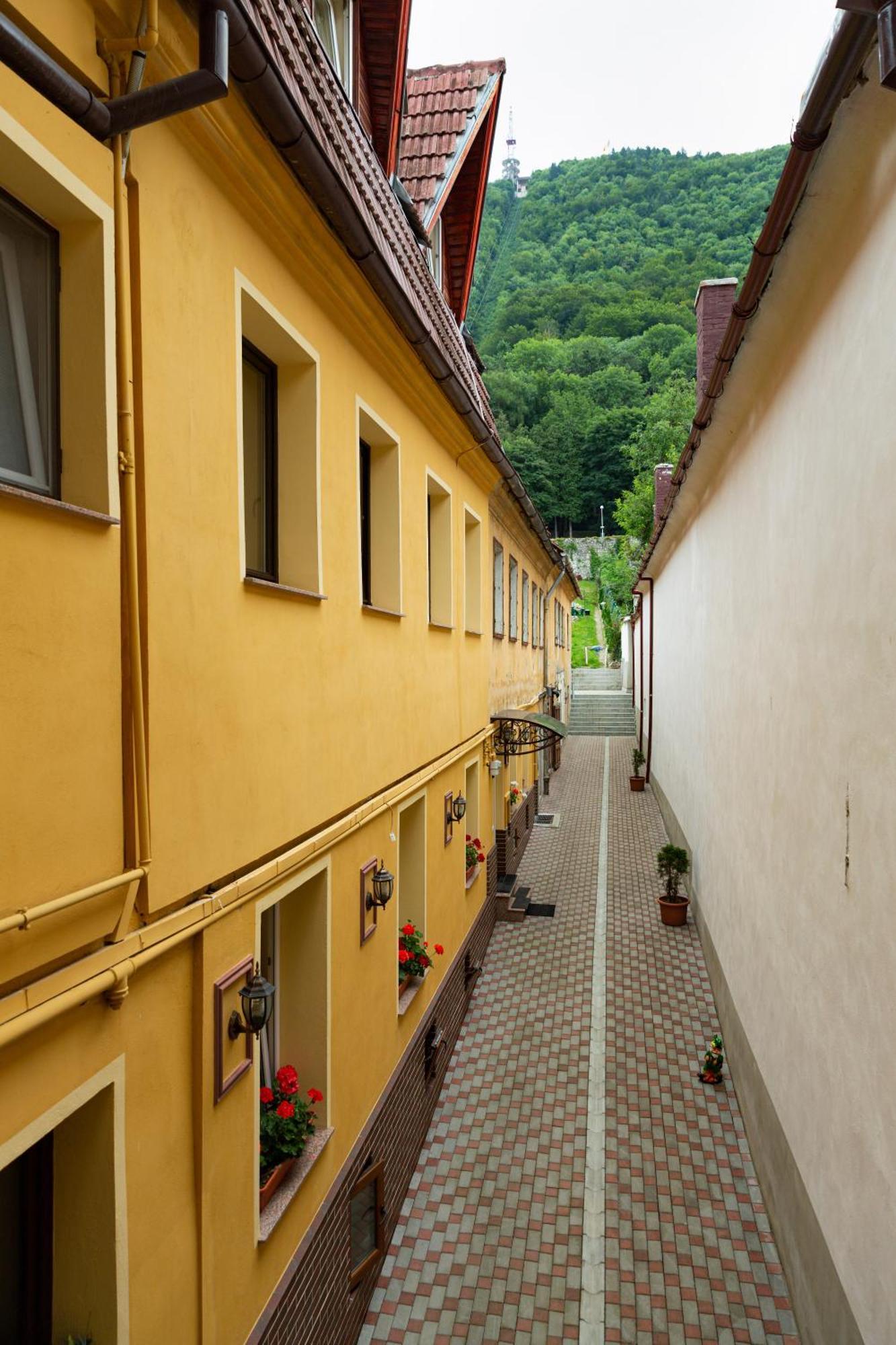 Hotel Natural Braşov Eksteriør bilde